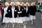 "Ladies" Walk (Foto: Ingrid Grossmann)